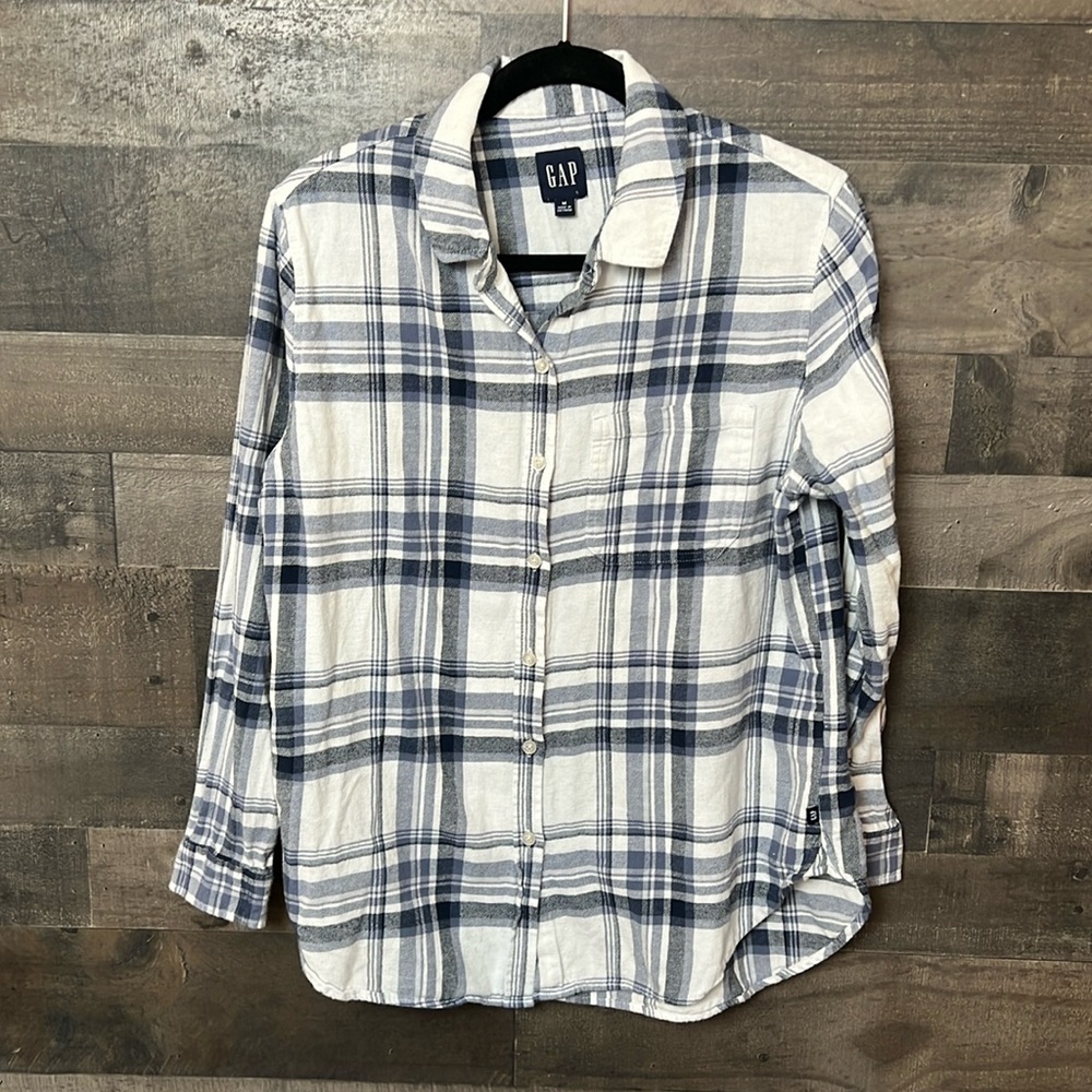 Blue and White Plaid Long Sleeve Button Down Shirt From Gap